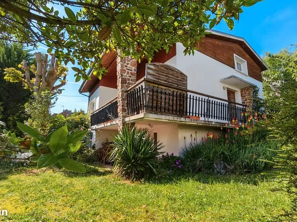 Maison 7 pièces 145 m²