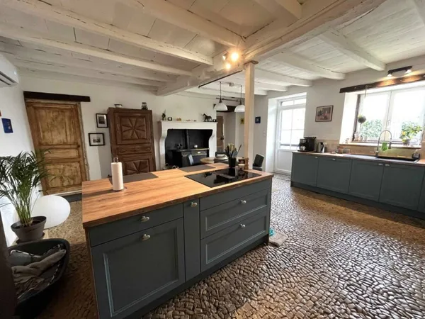 Maison 3 pièces 97 m²