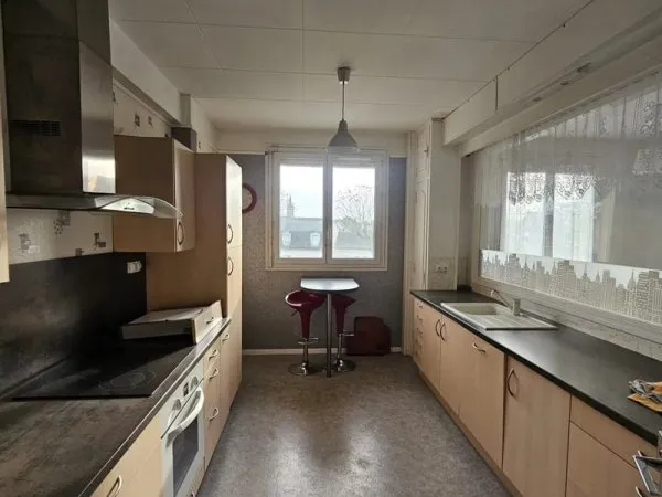 Appartement 8 pièces 187 m²