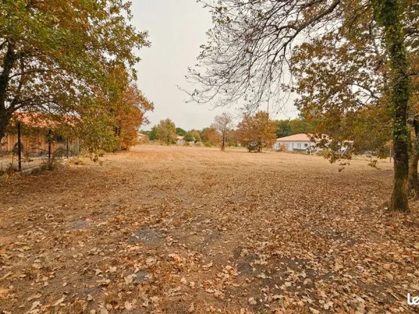 Beau terrain 2200 m2