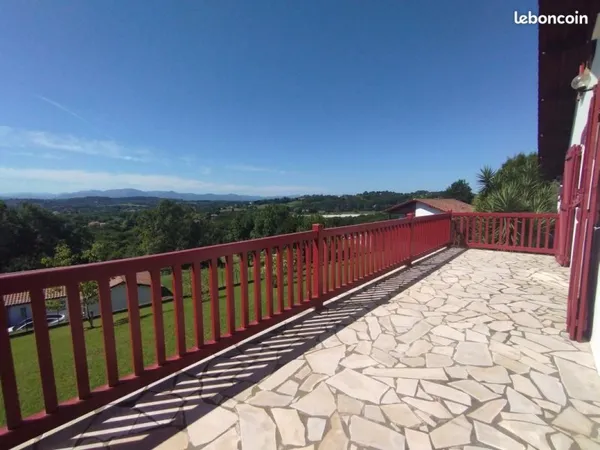 Maison 4 pièces 145 m²