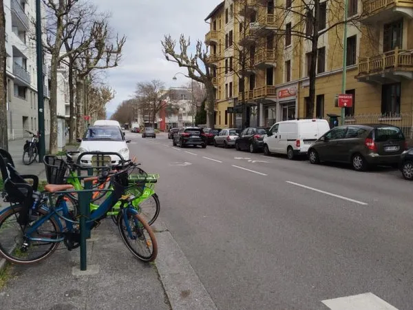 ANNECY - Droit au Bail Local 160 m2
