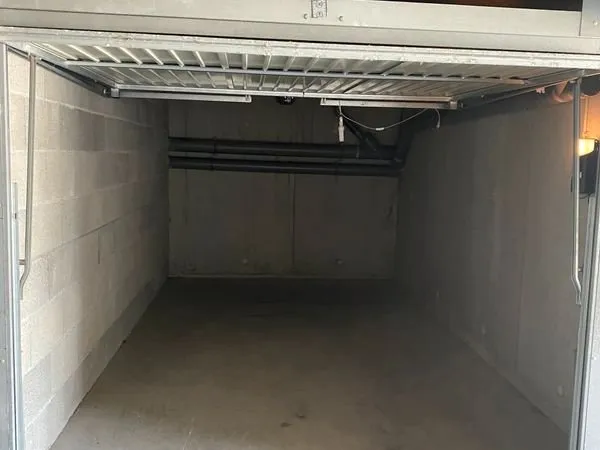 Stationnement Location Saint-Malo   100€