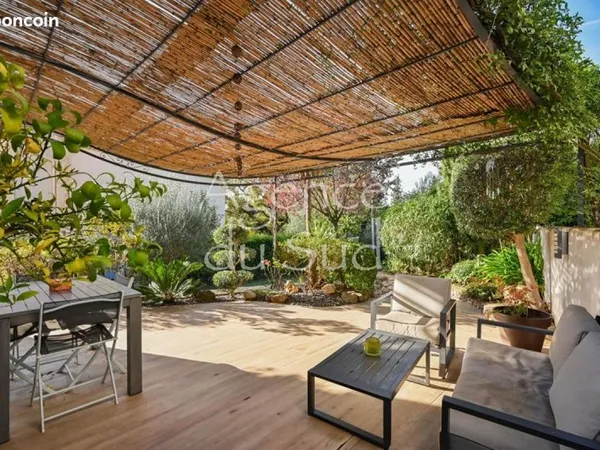 Villa 4 pièces 80 m²