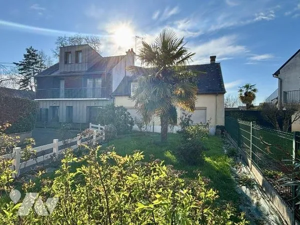 Maison 2 pièces 130 m²