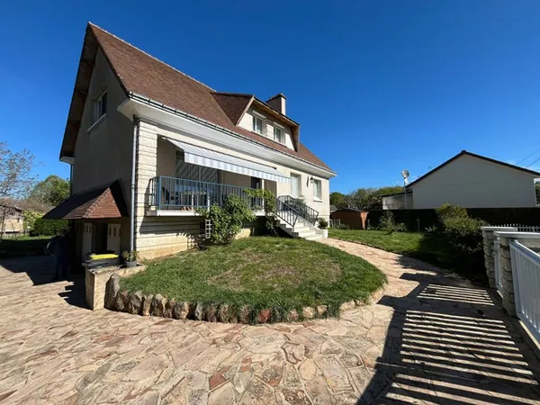 À vendre, Bien rare et d'exception au Lude !