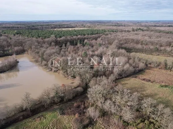 Propriété agricole 2 pièces 215 m²