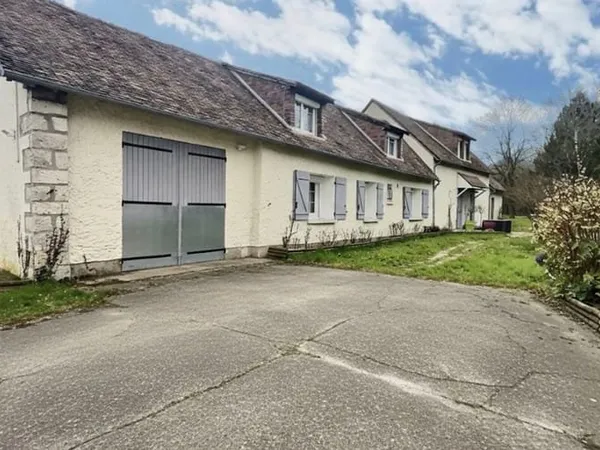 Maison 8 pièces 269 m²