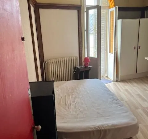 Studio meublé pour étudiant(e)