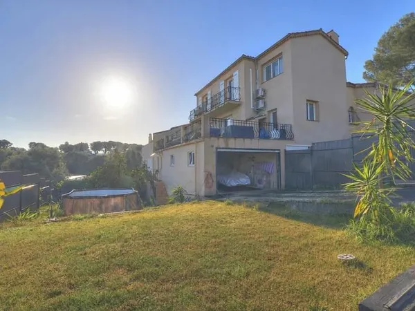 Maison 5P de 168 m2 (3 chambres et salle de sport), Jardin, Terrasse et Garage