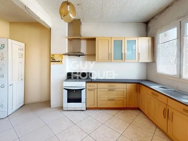 Appartement 3 pièces à vendre à Athis Mons À RÉNOVER- 70,98 m² avec balcon et parking