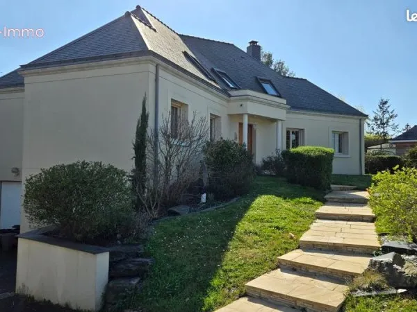 Propriété 7 pièces 192 m²