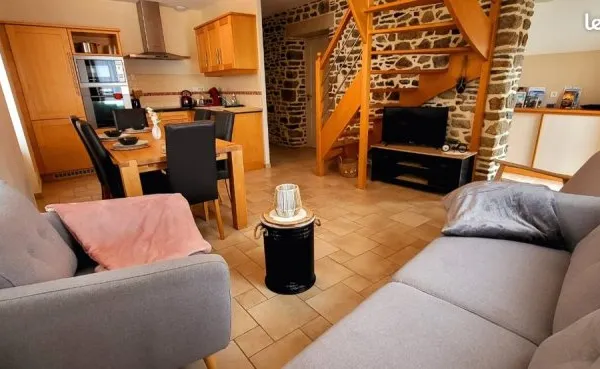 Vends maison de ville/ gîte