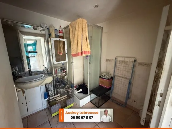 Maison de ville occupée à vendre - Projet de rénovation complet - Idéal investisseur Mussidan