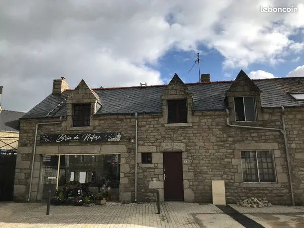 Sulniac : Local commercial a louer