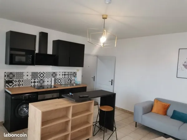 Serémange-Erzange: F2 meublé 35m2