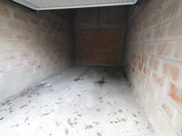 BORDEAUX CAUDERAN - GARAGE BOX dans résidence