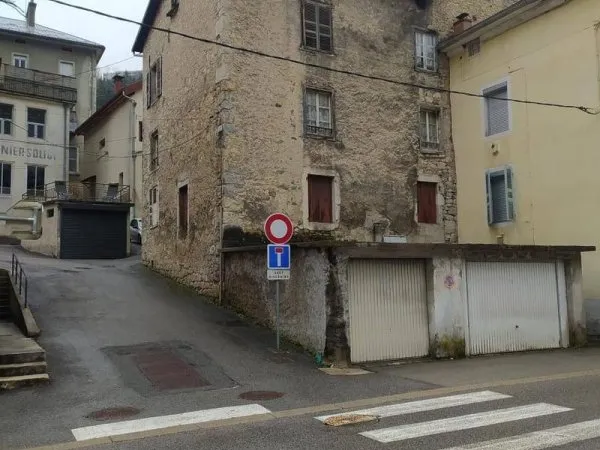 Immeuble 247 m²