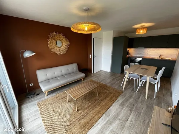 Appartement T2 récent - Dernier étage plein sud - Balcon - Parking
