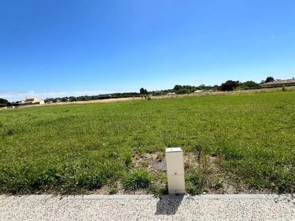Terrain 389 m²