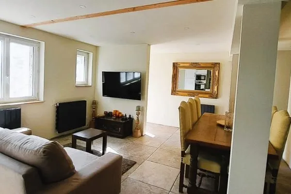 Maison 4 pièce(s) 77 m2 - 2 CHAMBRES