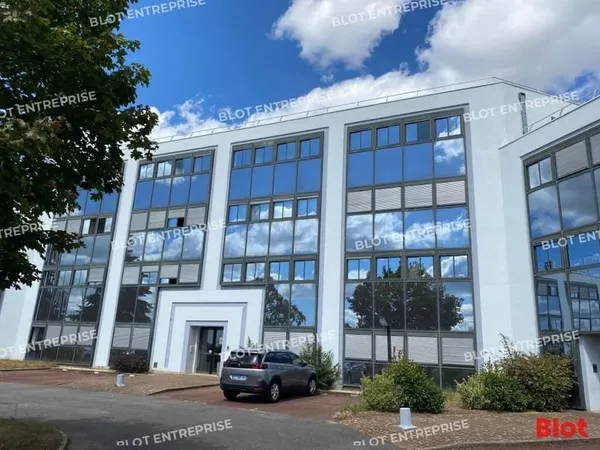 Bureaux 133 m²