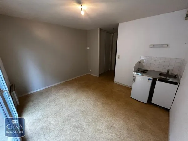 Studio 1 pièce 18 m²