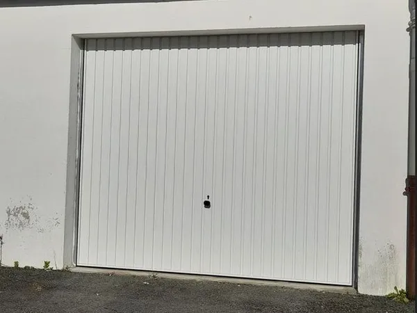 Garage à louer