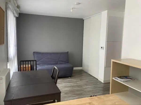 JOLI STUDIO MEUBLE FACE A KEDGE - TALENCE