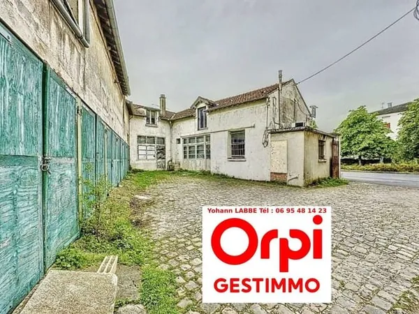 Local d'activité 210 m²