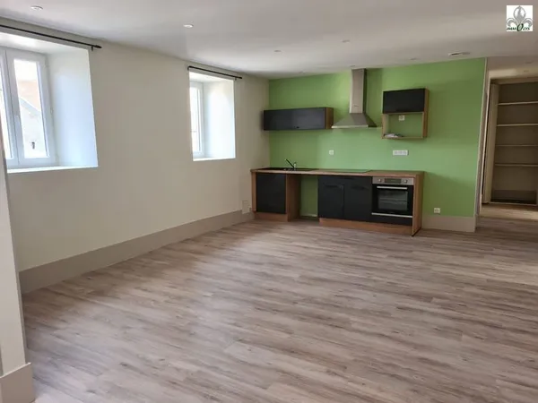 Nuits saint Georges, appartement type 4 entièrement rénové