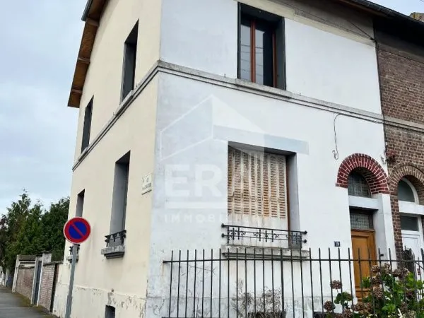 Maison CHAUNY Proche hyper centre