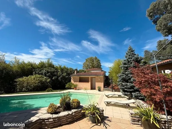 Maison 6 pièces 178 m²