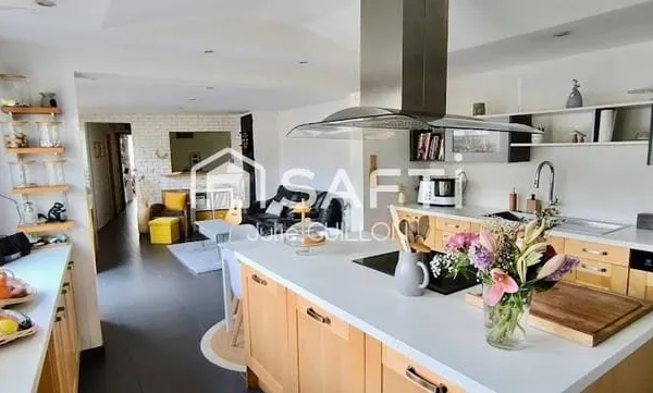 Maison 6 pièces 131 m²