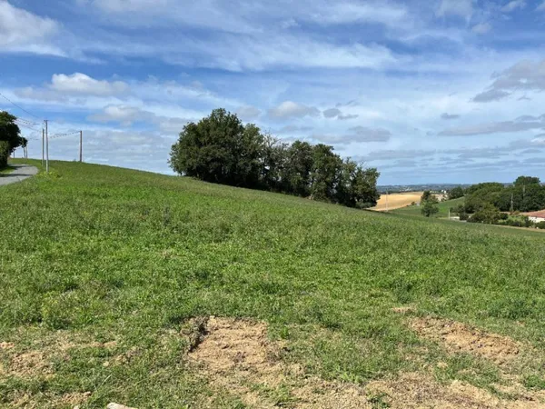 Terrain 339 m²