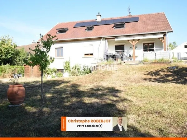 Belle maison de 320m2 au sol sur 1700m2 de terrain clos et piscinable aux portes de Chalon sur Saône
