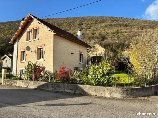 Maison - 4 pièces - 100m2