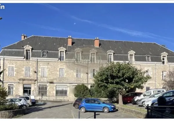 Hôtel particulier 35 pièces 2100 m²