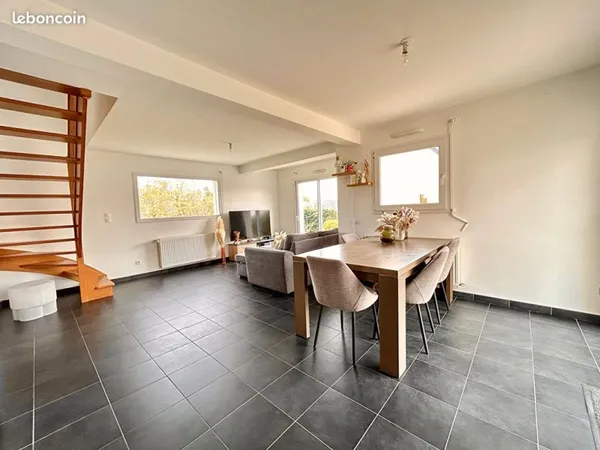 Maison 5 pièces 101 m²
