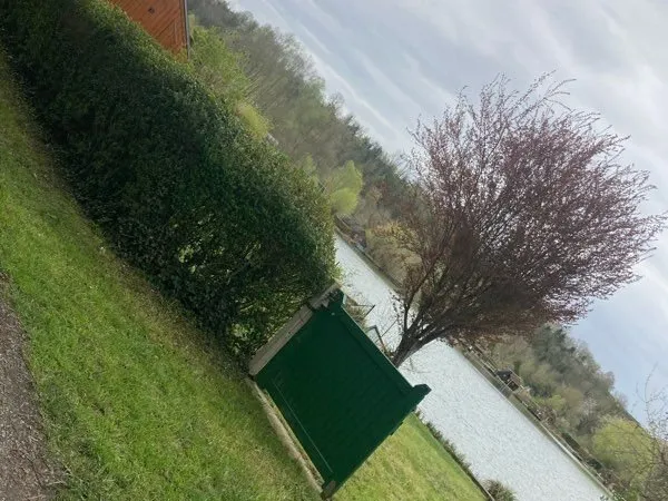 Terrain parcelles étang