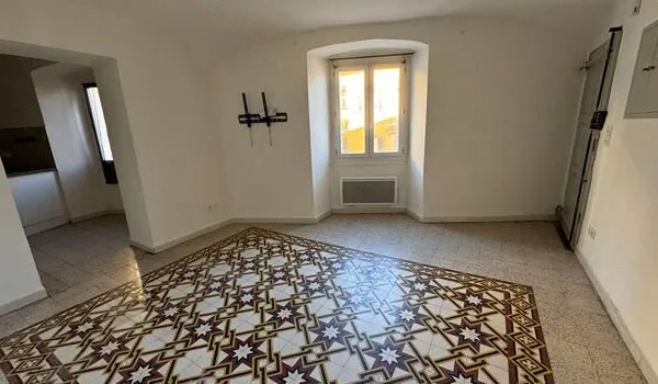 Appartement 2 pièces 65 m²