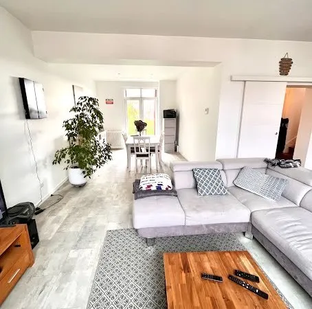 Maison 5 pièces 140 m²
