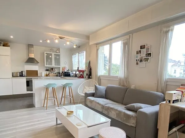 Lumineux T2 en excellent état avec gardien