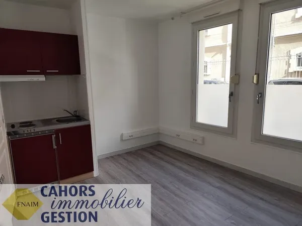 STUDIO - CENTRE VILLE - CAHORS