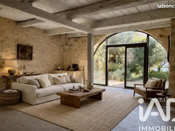 Propriété 11 pièces 225 m²