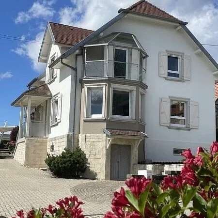 Réf: 11061*** Sundgau, village proche Waldighoffen: Magnifique maison de caractère env. 200 m²