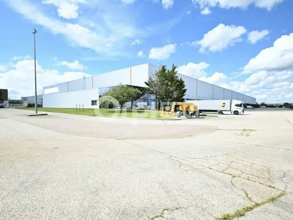 Local d'activité 26428 m²