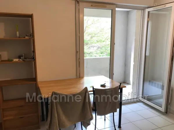Appartement 1 pièce 18 m²