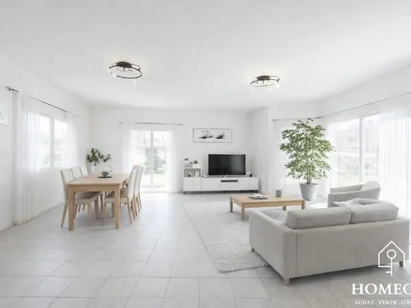 Villa 6 pièces 153 m²