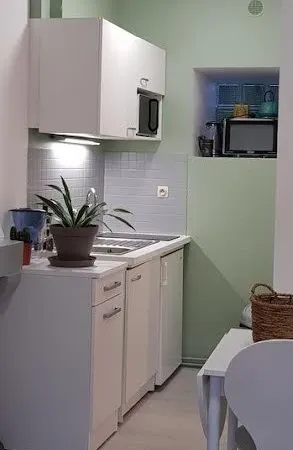 Studio 1 pièce 16 m²